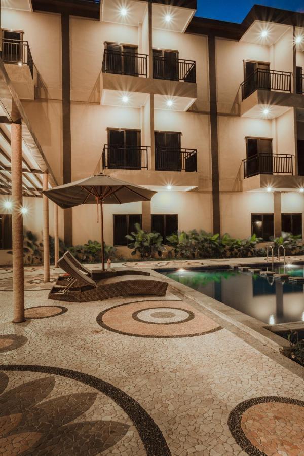 Panfila Hotel Kuta  Buitenkant foto